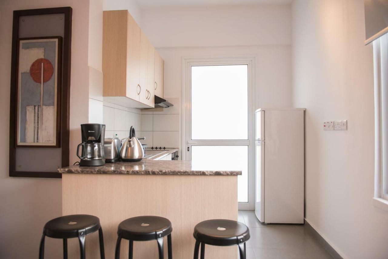 Mcplaces Holiday Apartments Paphos Bagian luar foto