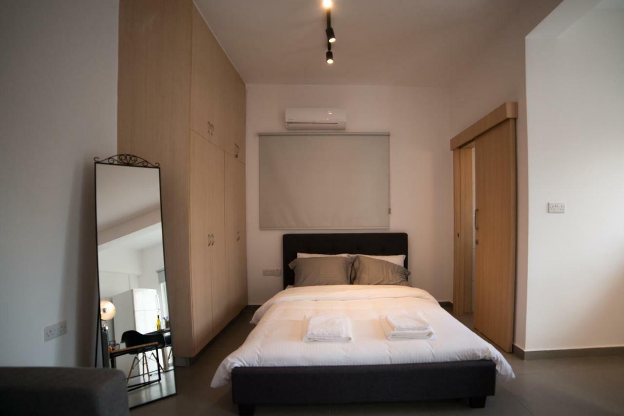 Mcplaces Holiday Apartments Paphos Bagian luar foto
