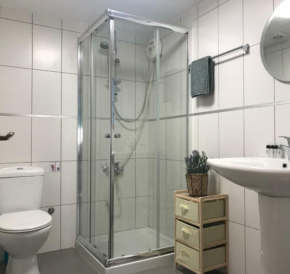 Mcplaces Holiday Apartments Paphos Bagian luar foto