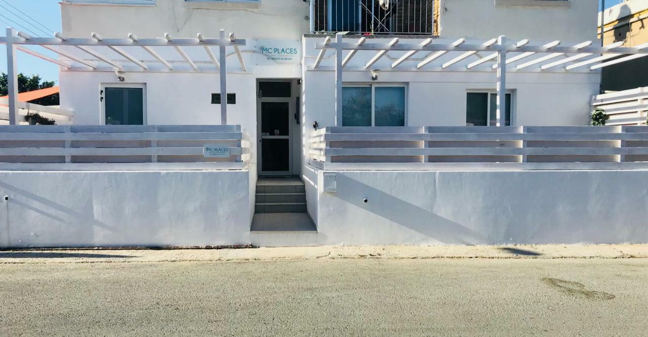 Mcplaces Holiday Apartments Paphos Bagian luar foto